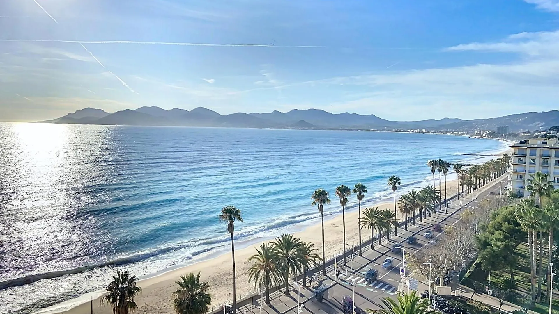 Situation Et Vue Exceptionnelles 338L Roll Apartment Cannes